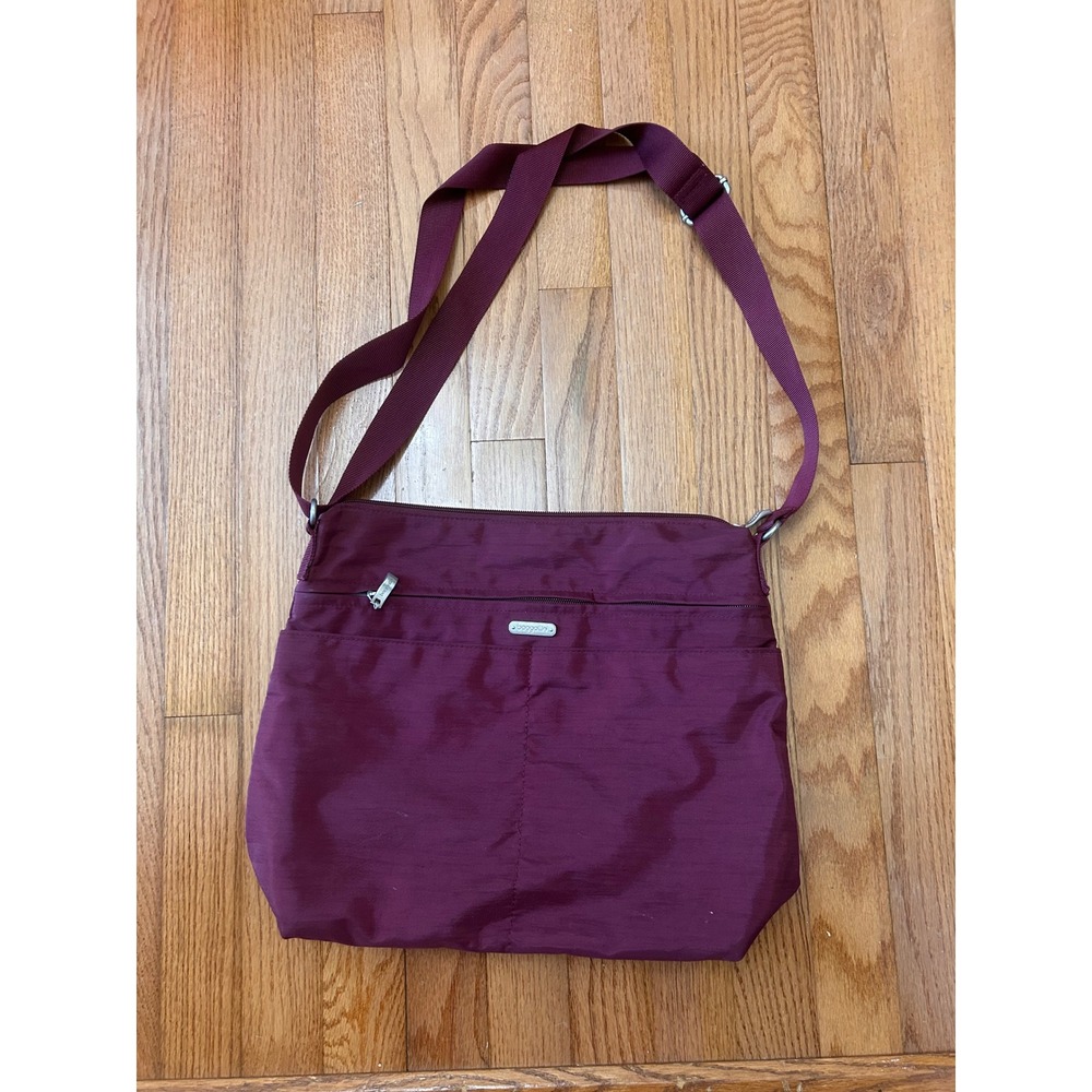 Baggallini Everywhere Crossbody Bag Burgundy Nylon Travel Messenger burgundy